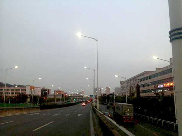 深圳ST300系列路灯工程案例